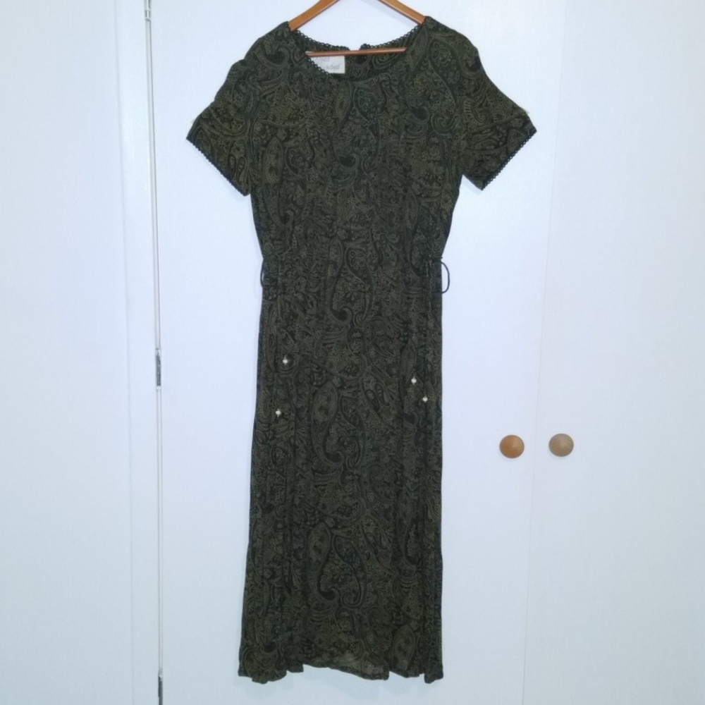 Gorgeous Paisley Dress from  Sarah Elizabeth.